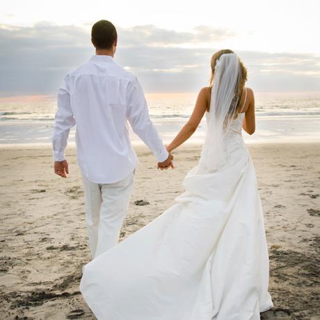 matrimonio-sulla-spiaggia-viaggio-di-nozze[1].jpg